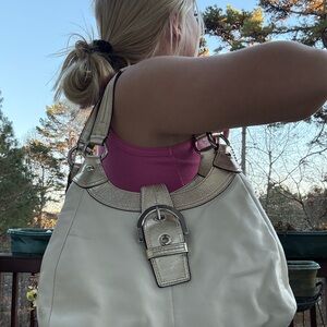 Vintage Y2K Coach Soho hobo in cream w/ metallic gold trim